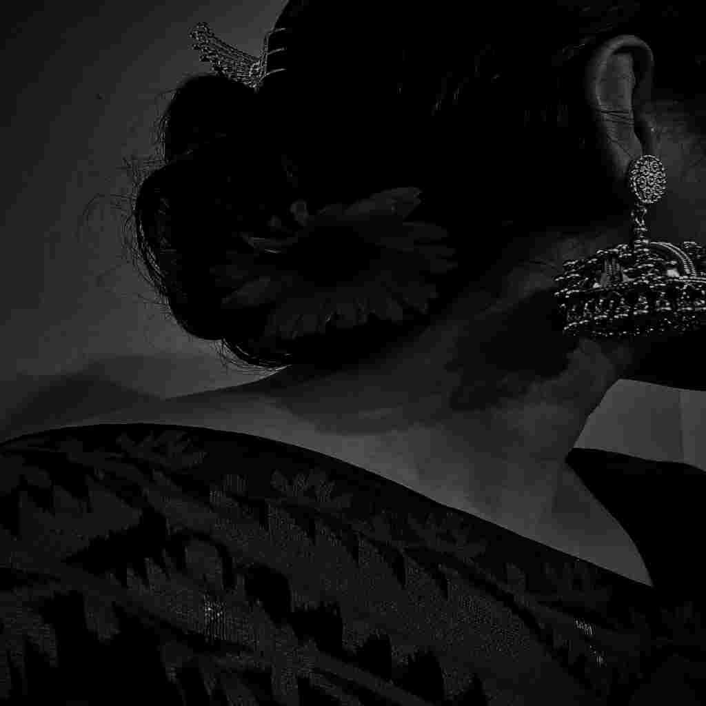 Insta DP For Girls Black