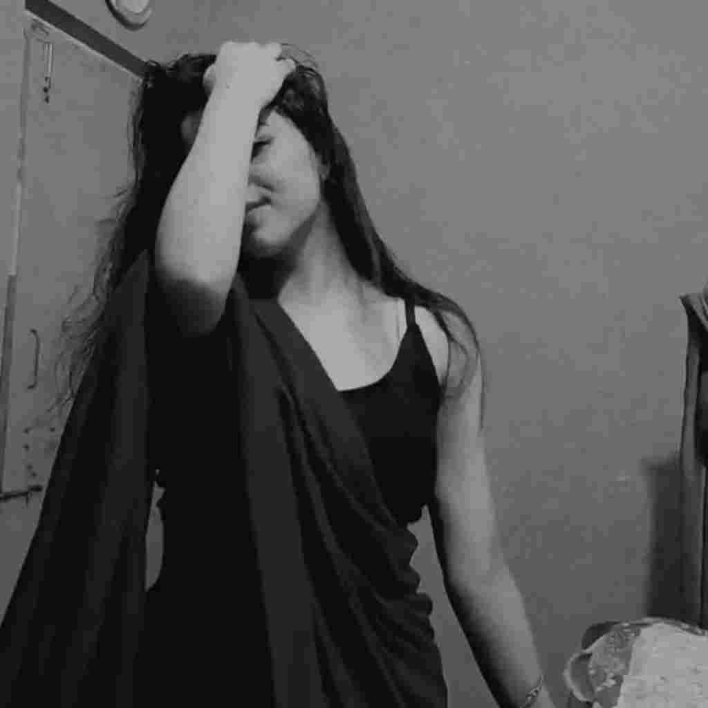 Insta DP For Girls Black