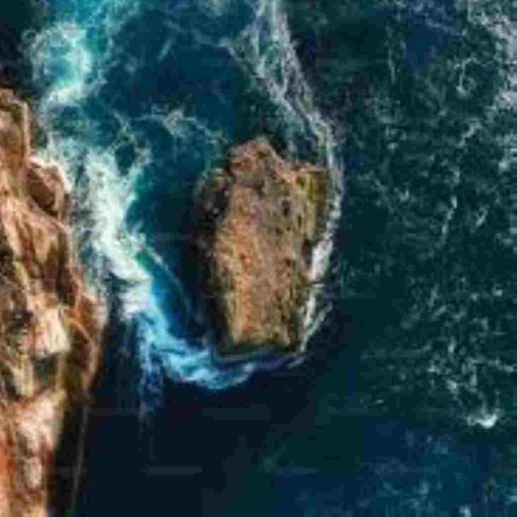 Natural Attractive Whatsapp DP