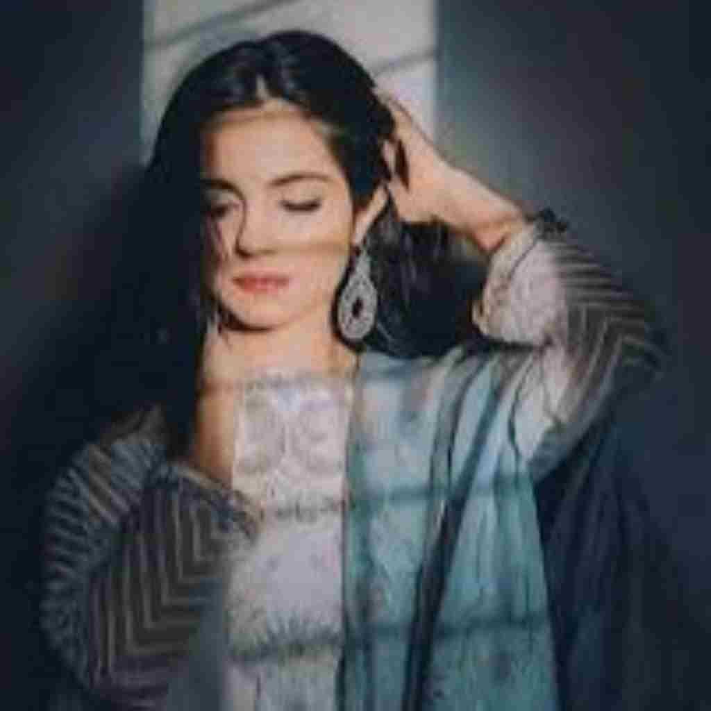 Unique Cute Insta DP